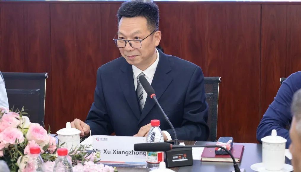 Delegates from China and Iraq at the signing event for AI cervical cancer screening